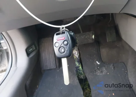 2009 Honda Accord 2.4 Ex-L из США, поврежденный, VIN 1HGCP268X9A153141